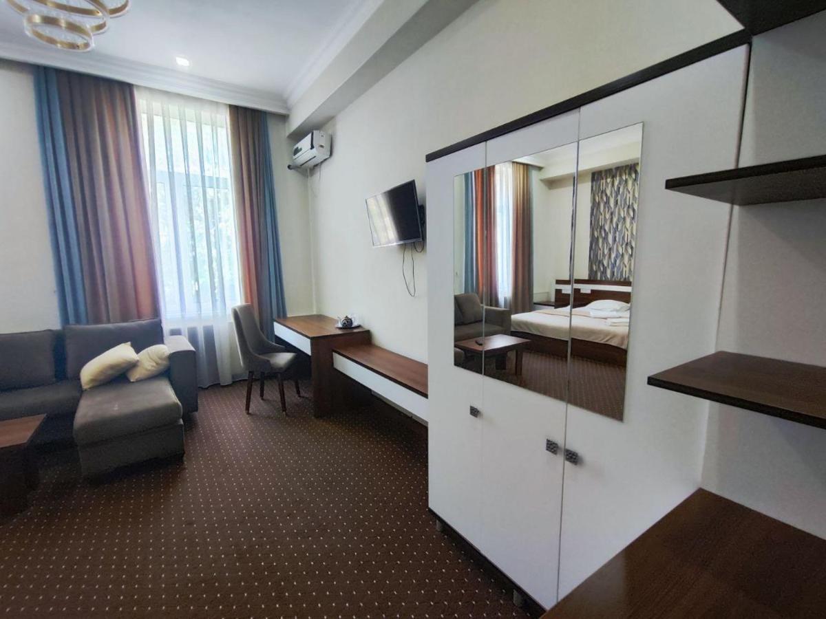 Hotel Markaz Ташкент Экстерьер фото
